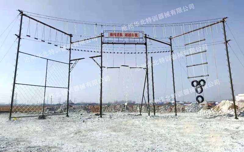 高空組合器械.jpg 高空組合器械.jpg